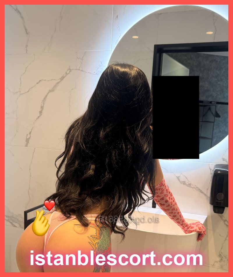 Dilara, 32 — Kadıköy Escort Merkez vitrin kartı